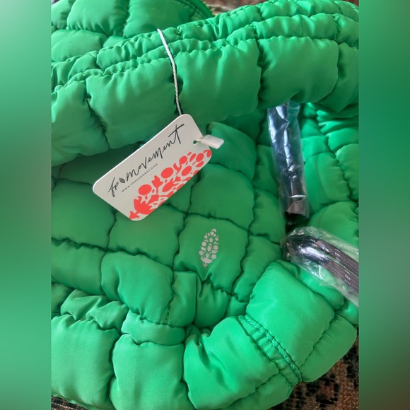 FP Movement by Free People Green Quilted Shoulder/Crossbody Bag - Picture 3 of 7